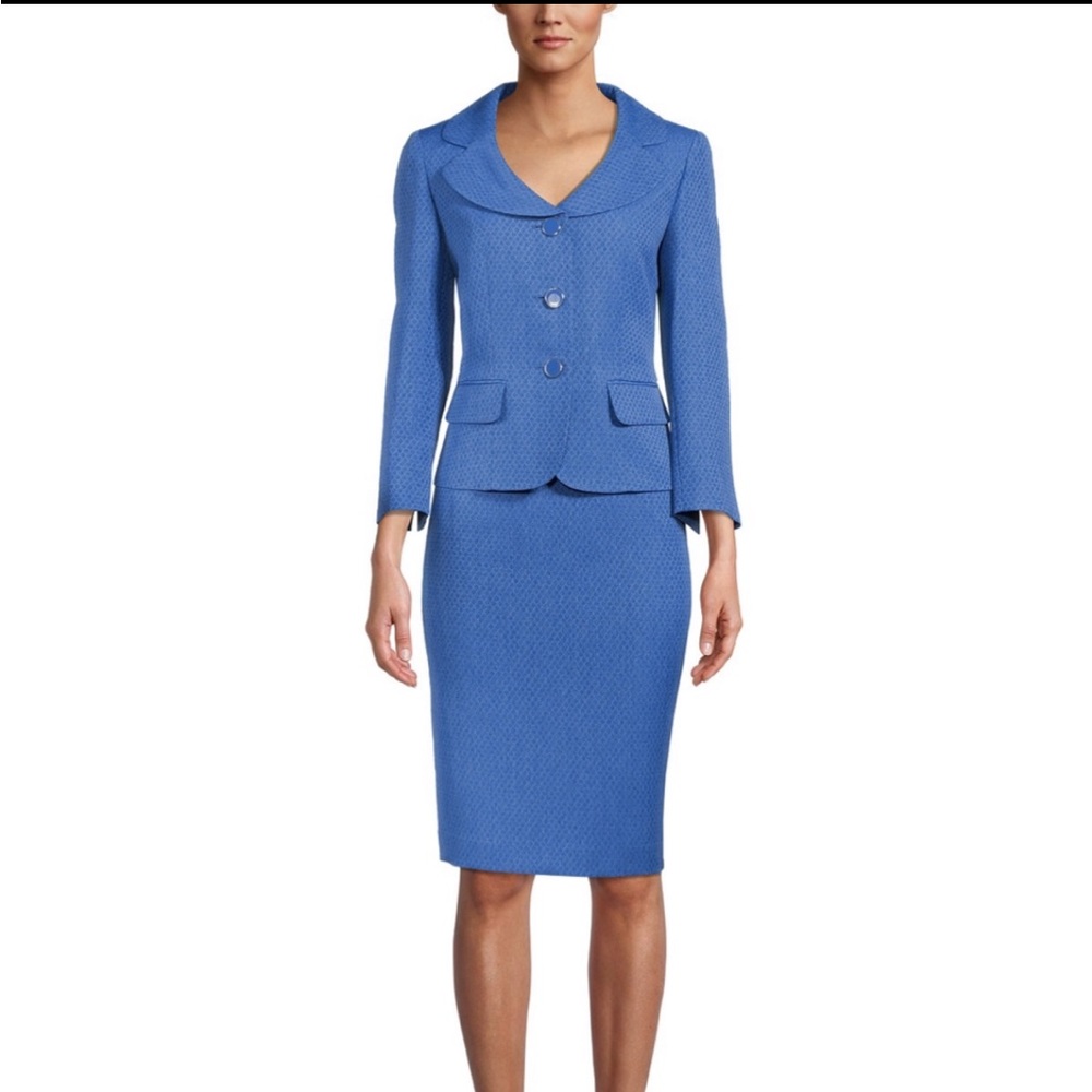 NWT LE SUIT 2 PC BLAZER & SKIRT SZ 6